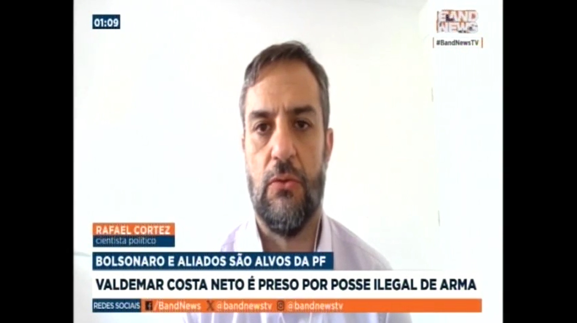 Em entrevista à BandNews, Rafael Cortez, cientista político e sócio da Tendências, analisa a repercussão política da operação da polícia federal que atingiu o ex-presidente Jair Bolsonaro.